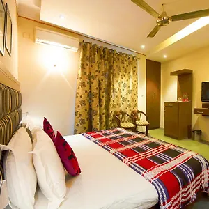 Centre 3* New Delhi