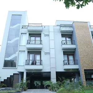 Royal On Sohna Road 3* Delhi (National Capital Territory of India)